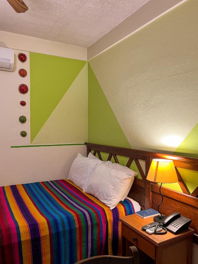 Hotel Arbol De Fuego San Salvador Luaran gambar