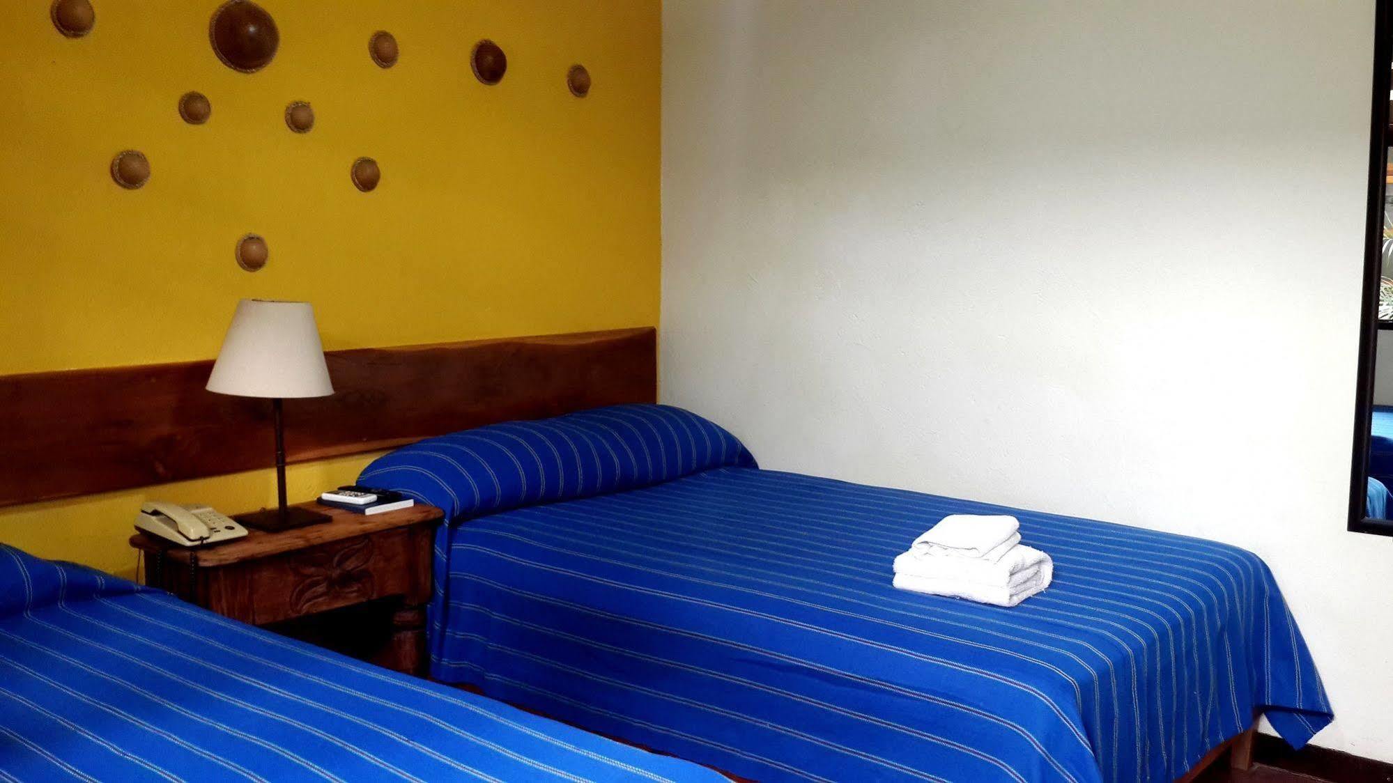 Hotel Arbol De Fuego San Salvador Luaran gambar